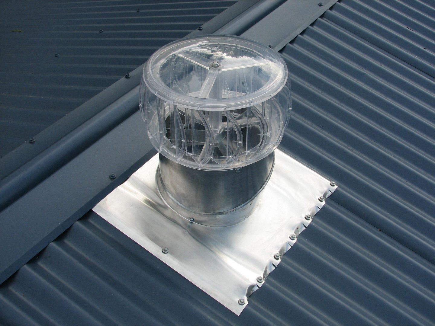 Bradford TurboBeam Wind-Driven Roof Vent - Insulfix